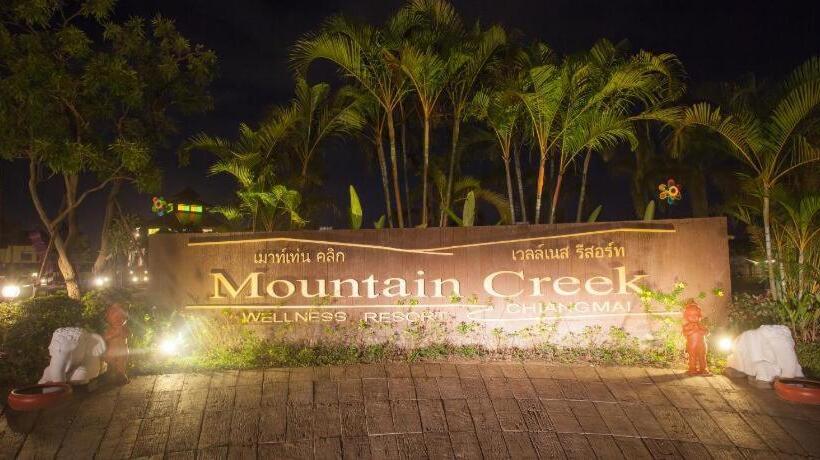 Fotos del hotel Mountain Creek Wellness Resort:  9