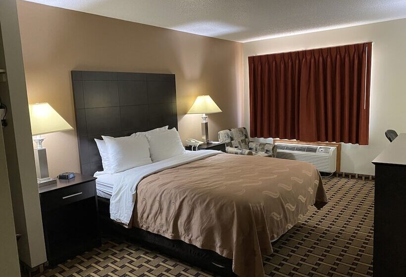בית מלון כפרי Quality Inn Morton At I74