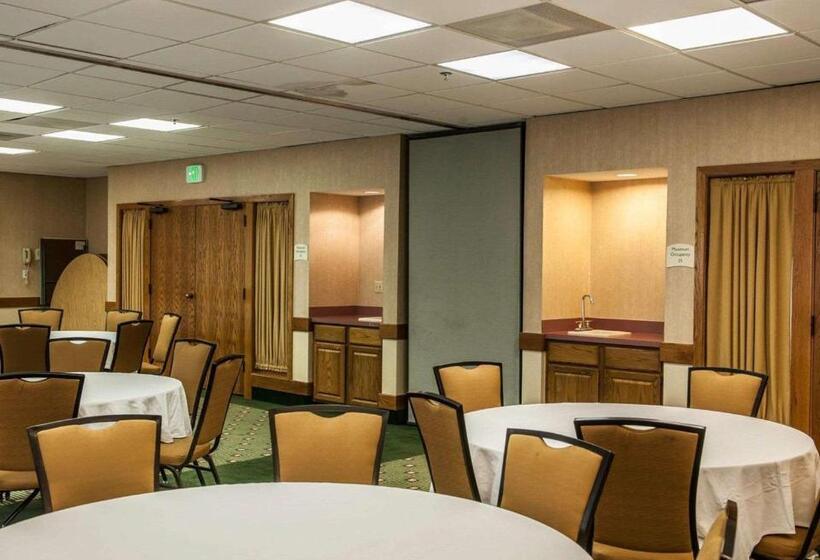 فندق Quality Inn & Suites