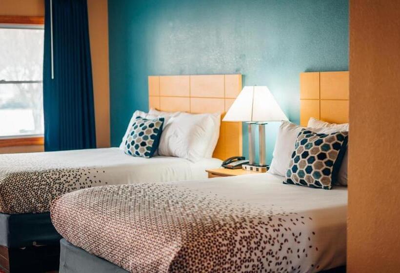 هتل Quiet Corner Inn