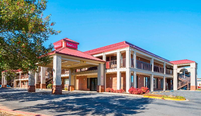 هتل Red Roof Inn & Suites Scottsboro