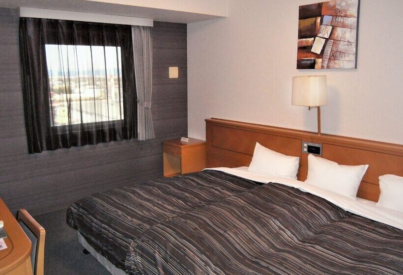 فندق Route Inn Tsubamesanjo Ekimae