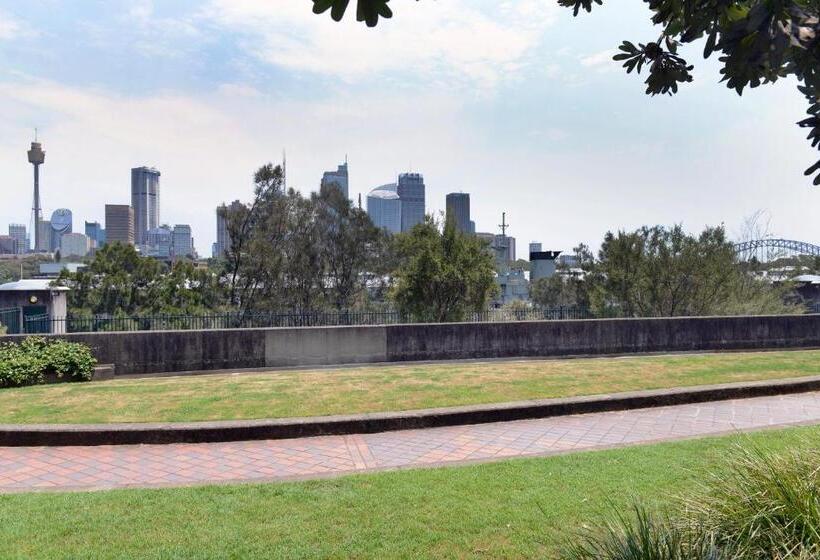 בית מלון כפרי The Maisonette