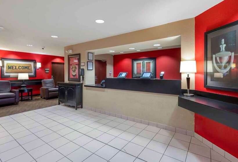 Extended Stay America Suites   Chicago   Schaumburg   I 90