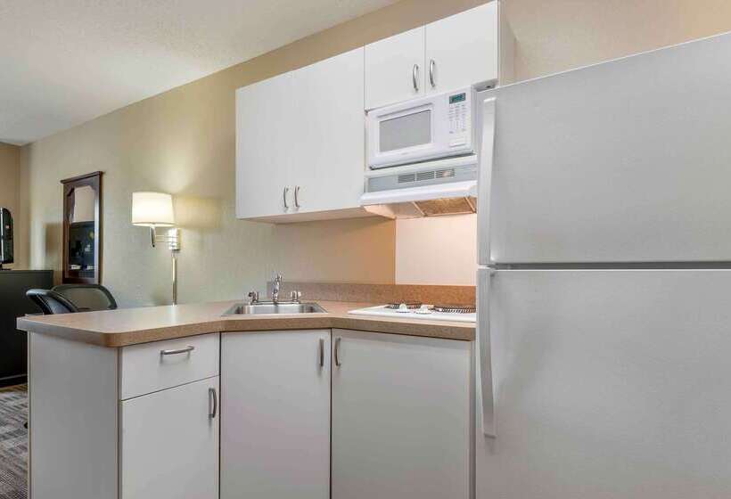 Extended Stay America Suites  Bloomington  Normal