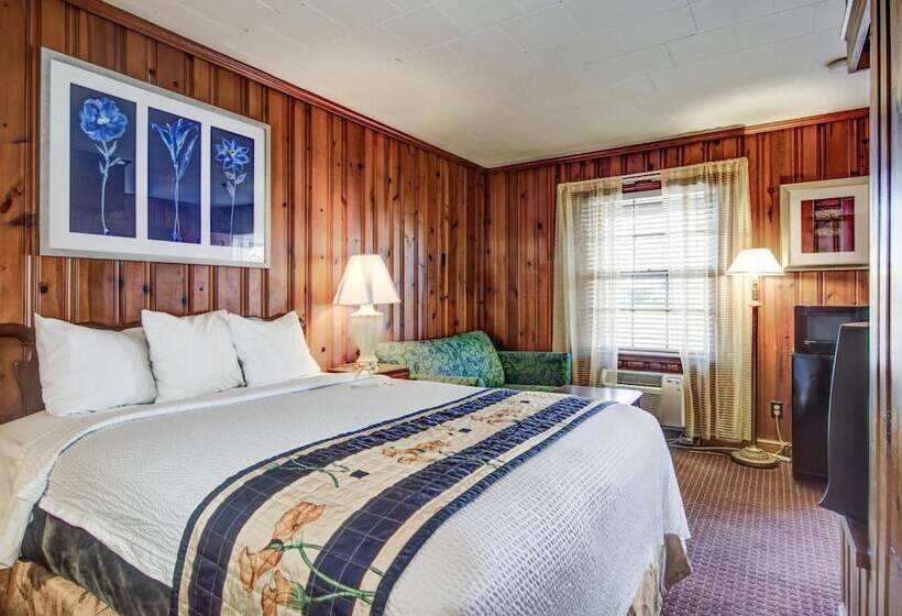 Potomac River Motel