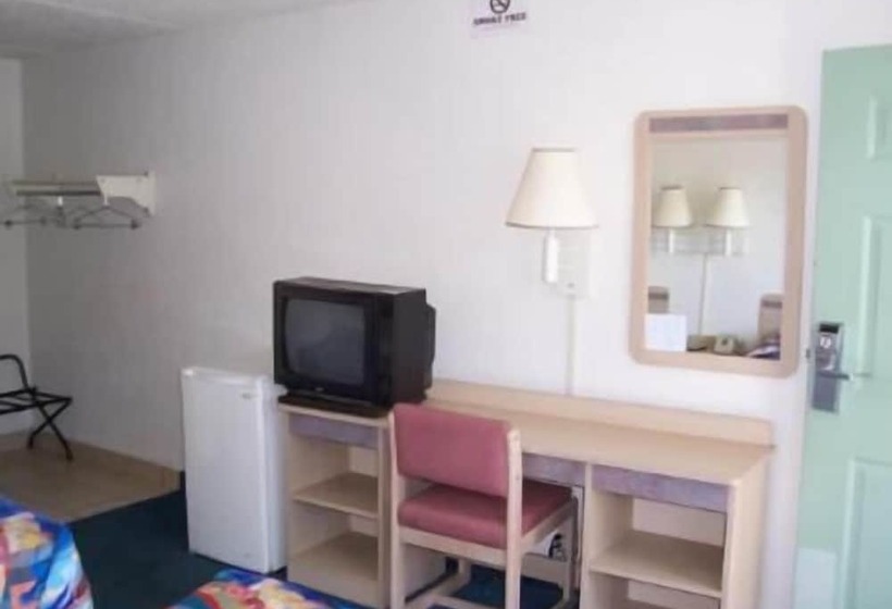 בית מלון כפרי Americas Best Value Inn Battle Creek