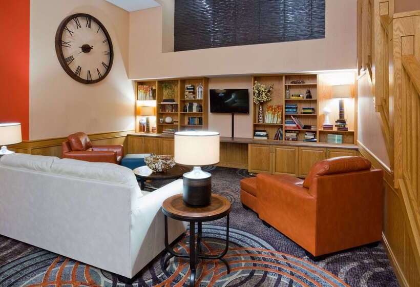 هتل Americinn By Wyndham Shakopee Near Canterbury Park