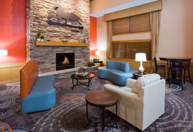 هتل Americinn By Wyndham Shakopee Near Canterbury Park