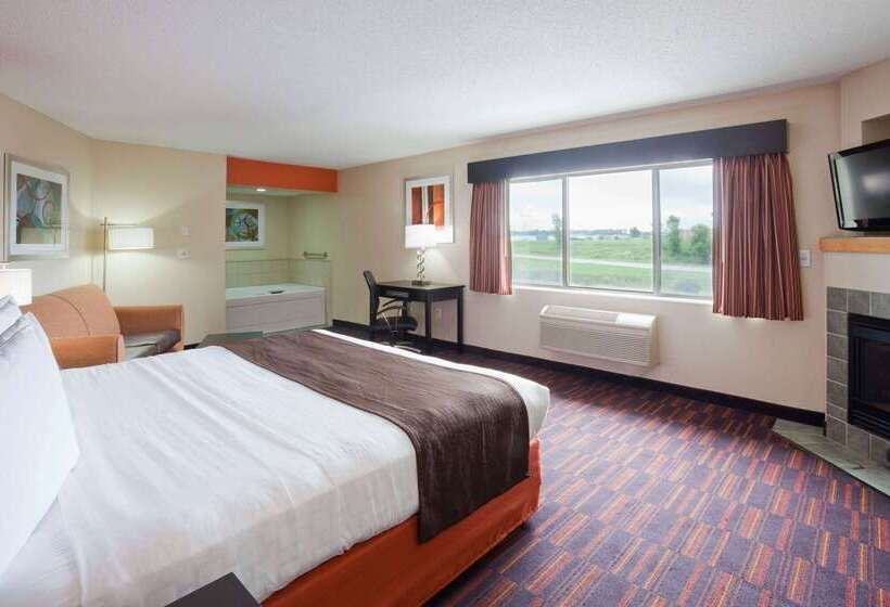 Hotel Americinn By Wyndham Shakopee Near Canterbury Park