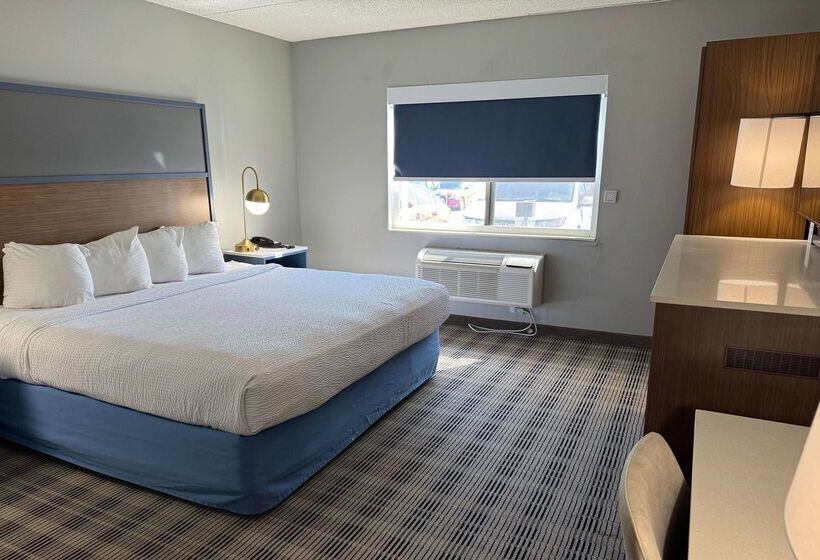 هتل Americinn By Wyndham Shakopee Near Canterbury Park