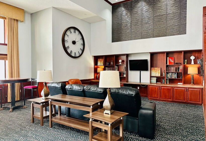 هتل Americinn By Wyndham Shakopee Near Canterbury Park