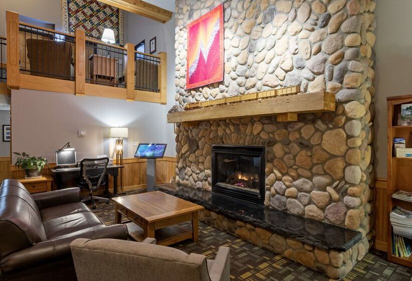 هتل Black Beach Inn By Grandstay