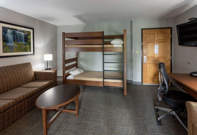 هتل Black Beach Inn By Grandstay