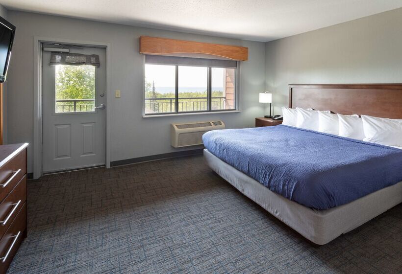 هتل Black Beach Inn By Grandstay