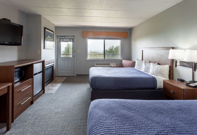 هتل Black Beach Inn By Grandstay