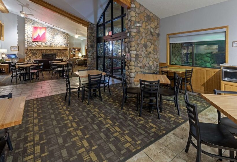 هتل Black Beach Inn By Grandstay