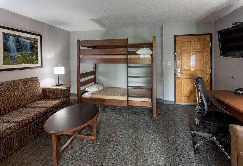 هتل Black Beach Inn By Grandstay