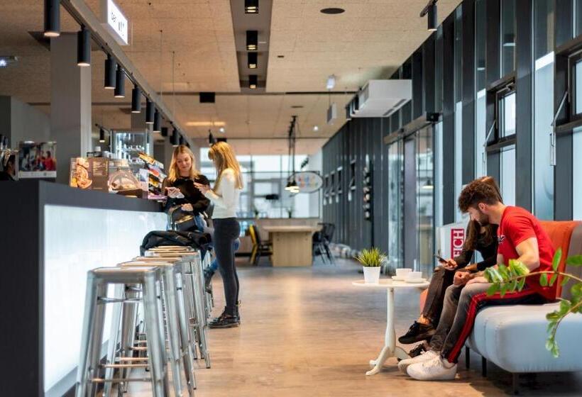 هتل a&o Graz Hauptbahnhof