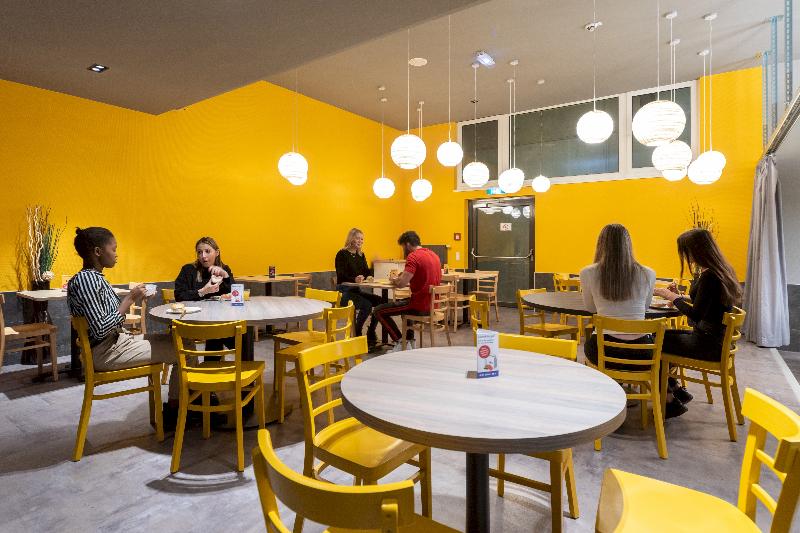 هتل a&o Graz Hauptbahnhof