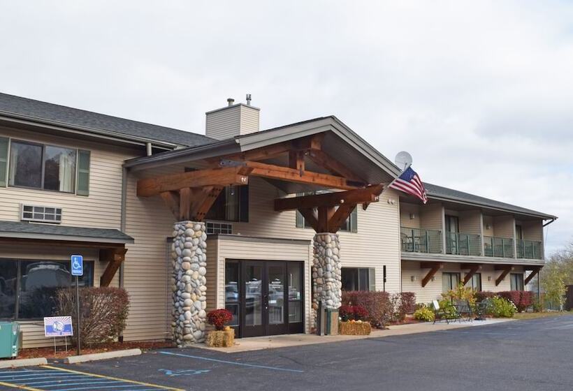 Hotel Beachfront  Houghton Lake