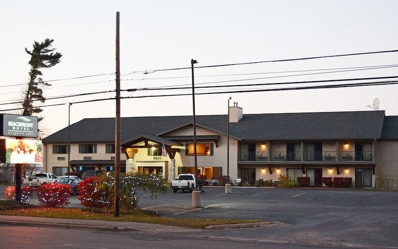 Hotel Beachfront  Houghton Lake