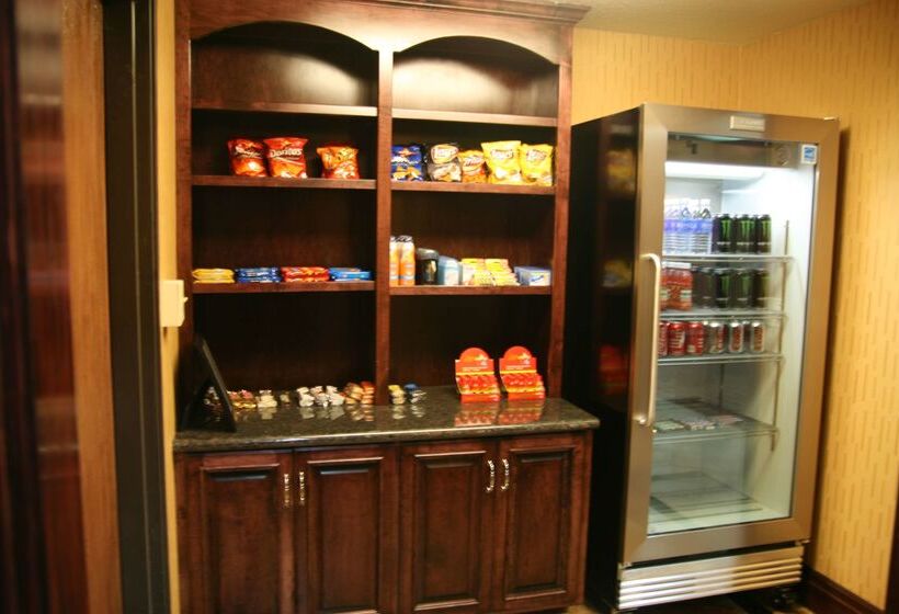 هتل Best Western Plus Midwest Inn & Suites