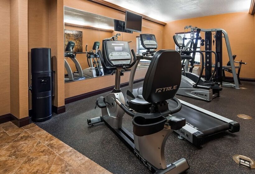 هتل Best Western Plus Midwest Inn & Suites