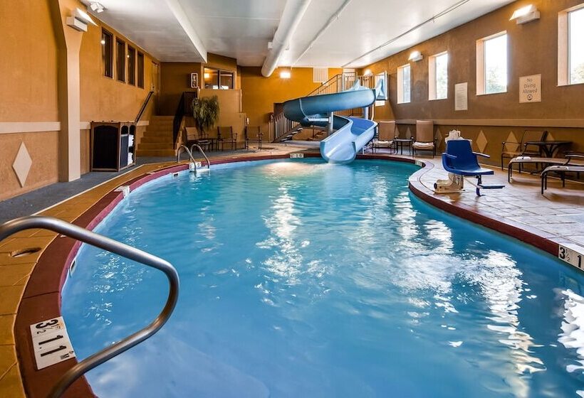 هتل Best Western Plus Midwest Inn & Suites