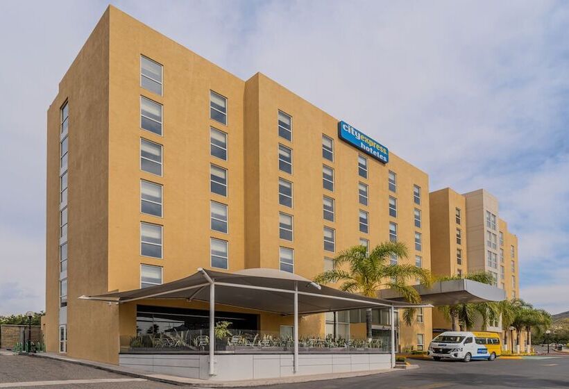 Fotos del hotel City Express Queretaro Jurica: 1 Fotos del hotel City Express Queretaro Jurica: 1