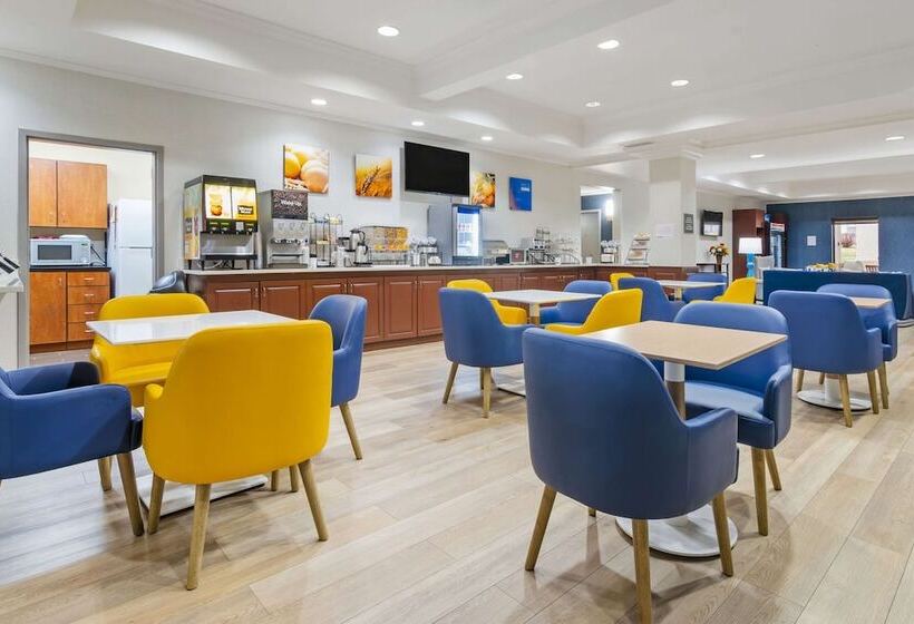 ホテル Comfort Inn Near Six Flags St. Louis