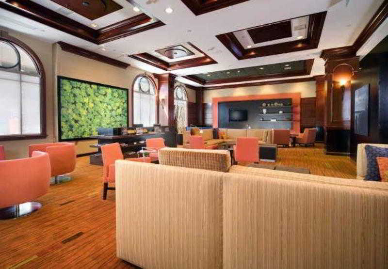 هتل Courtyard By Marriott Norfolk Downtown