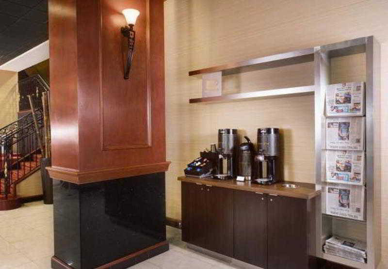 هتل Courtyard By Marriott Norfolk Downtown