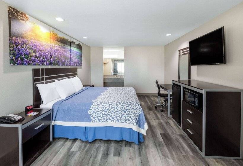 בית מלון כפרי Days Inn By Wyndham Baytown Tx