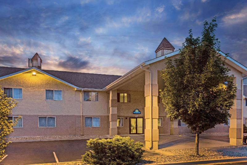 فندق Days Inn By Wyndham Colorado Springs Airport