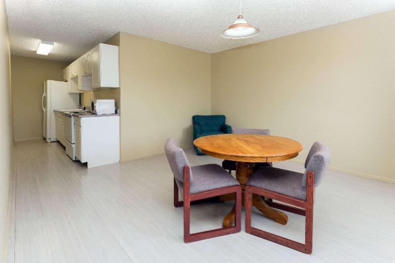 فندق Days Inn By Wyndham Colorado Springs Airport
