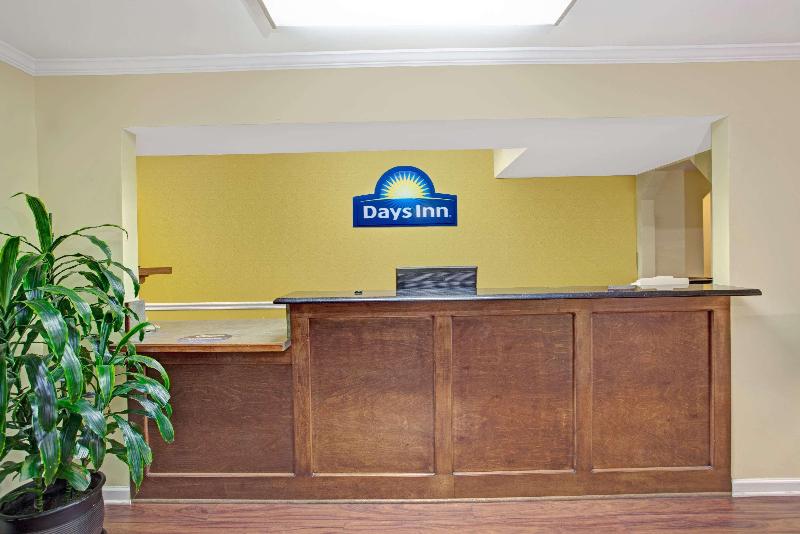 هتل Days Inn By Wyndham Marietta White Water