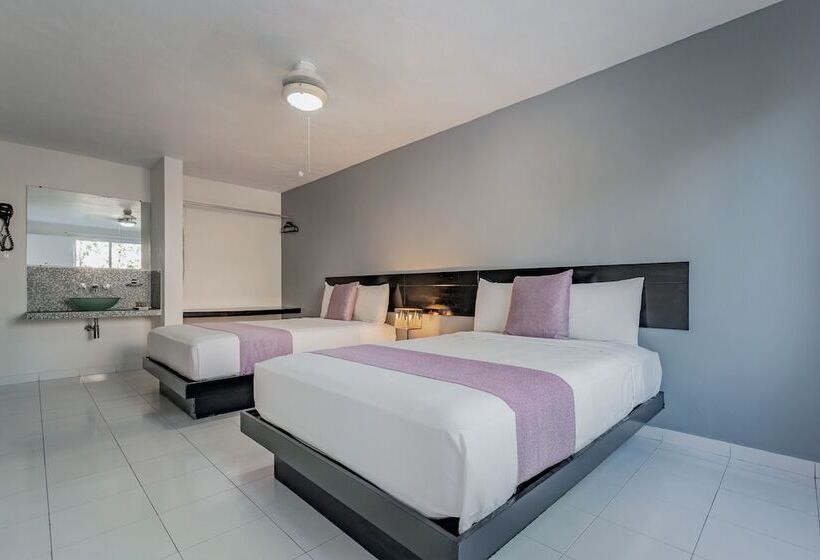 هتل Casa Nova, Merida