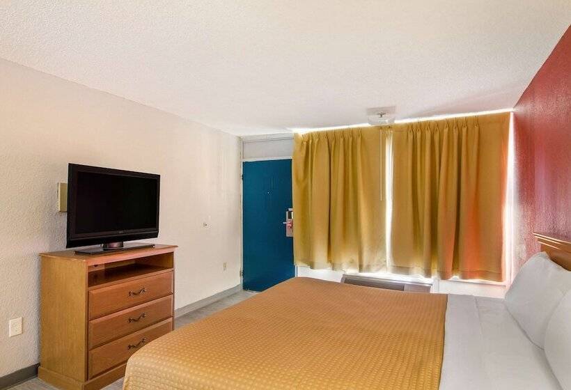 فندق Econo Lodge