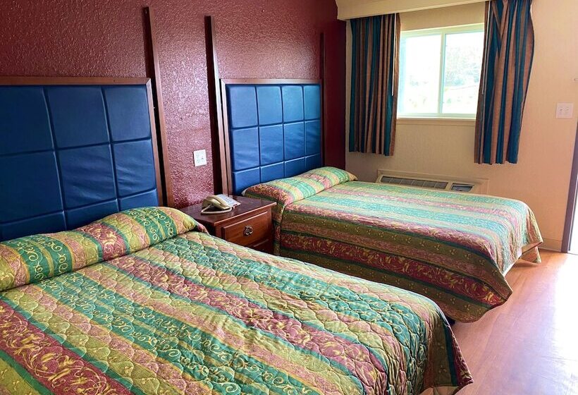 هتل Economy Lodge Texas City Refinery