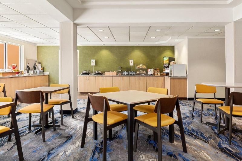 هتل Fairfield Inn & Suites By Marriott Reno Sparks