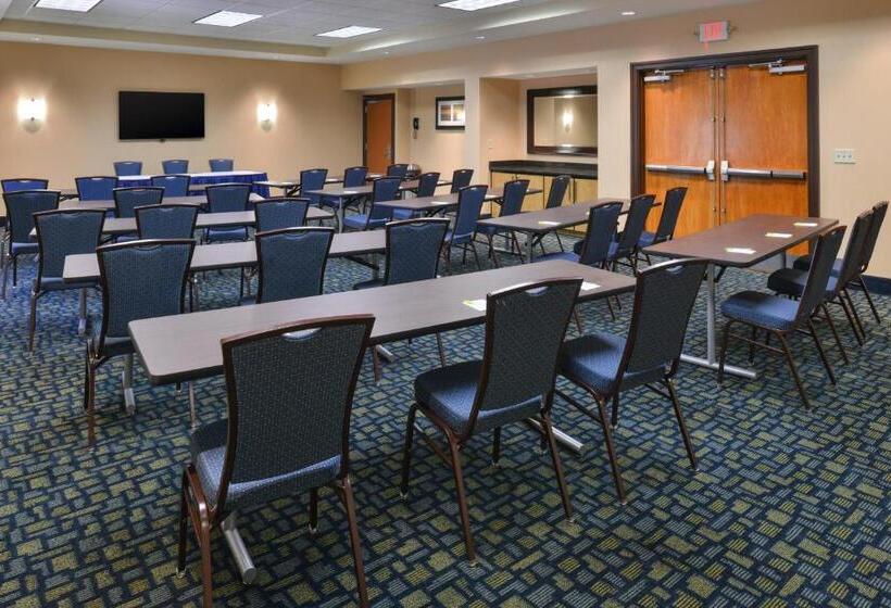 هتل Fairfield Inn And Suites Charleston North/university Area