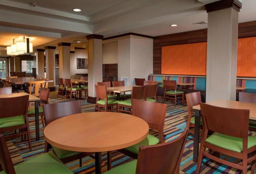هتل Fairfield Inn And Suites Charleston North/university Area