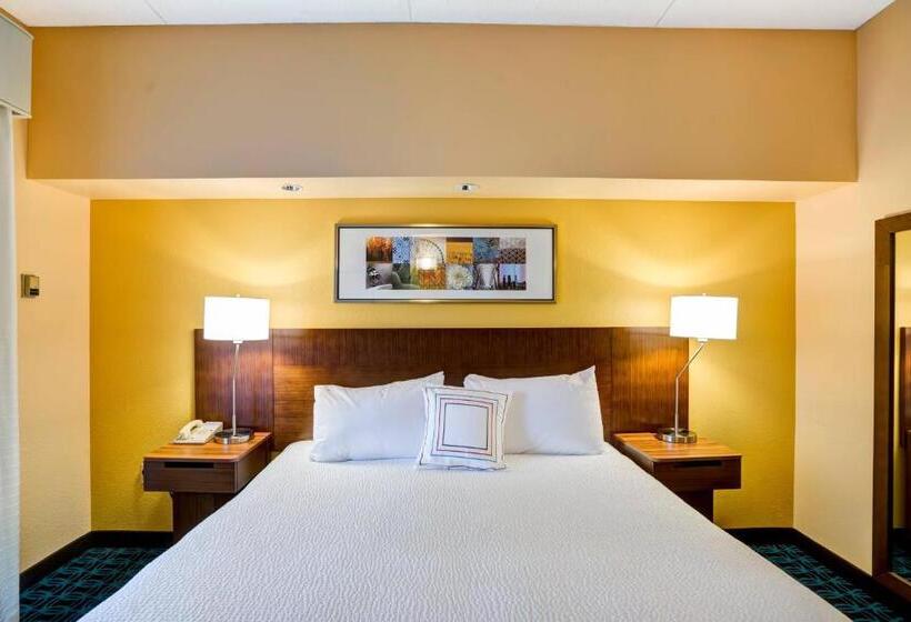 Отель Fairfield Inn & Suites Christiansburg