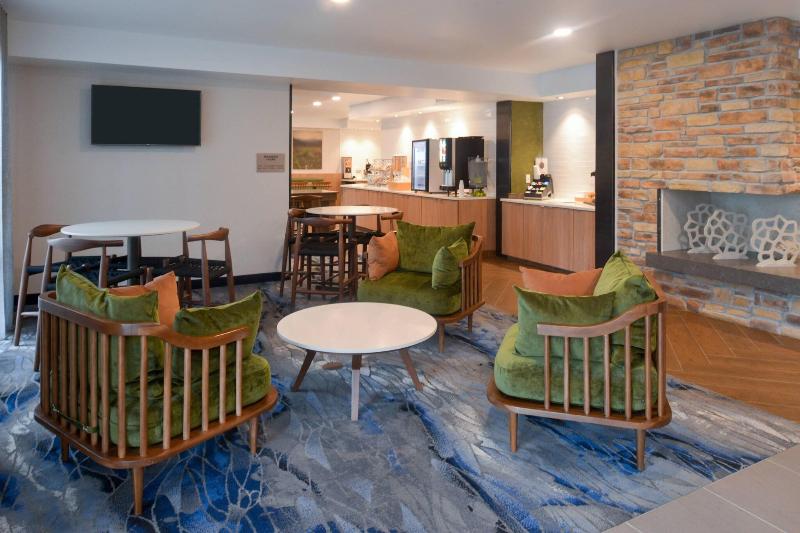 בית מלון כפרי Fairfield Inn & Suites By Marriott Pittsburgh New Stanton