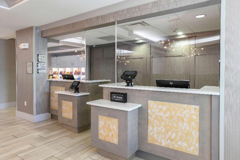 هتل Homewood Suites Cincinnati Airport