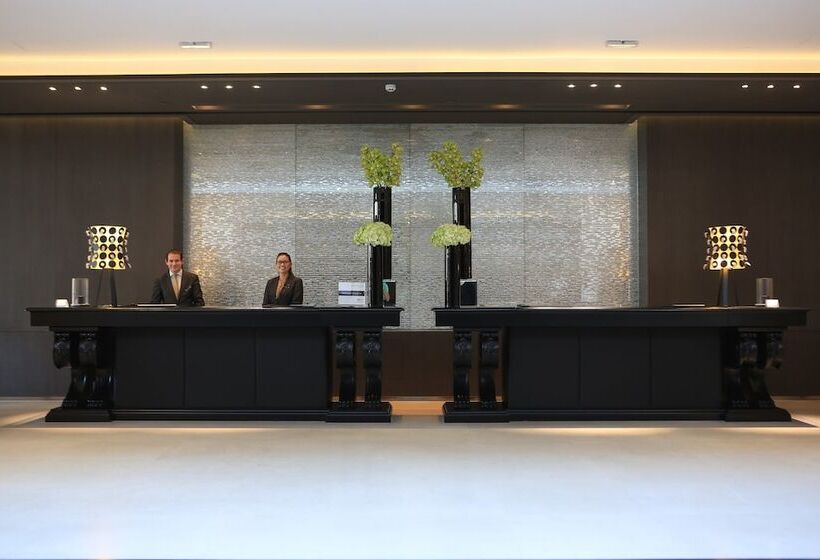 هتل Intercontinental Marseille   Dieu