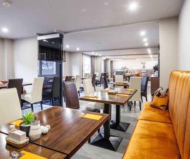 Fotos del hotel Lützow:  8