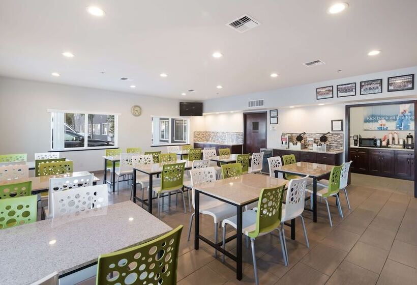 Отель Red Lion Inn & Suites Kennewick Tri Cities