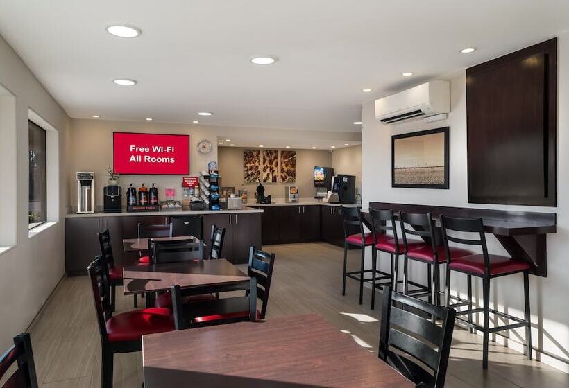 هتل Red Roof Inn Stockton
